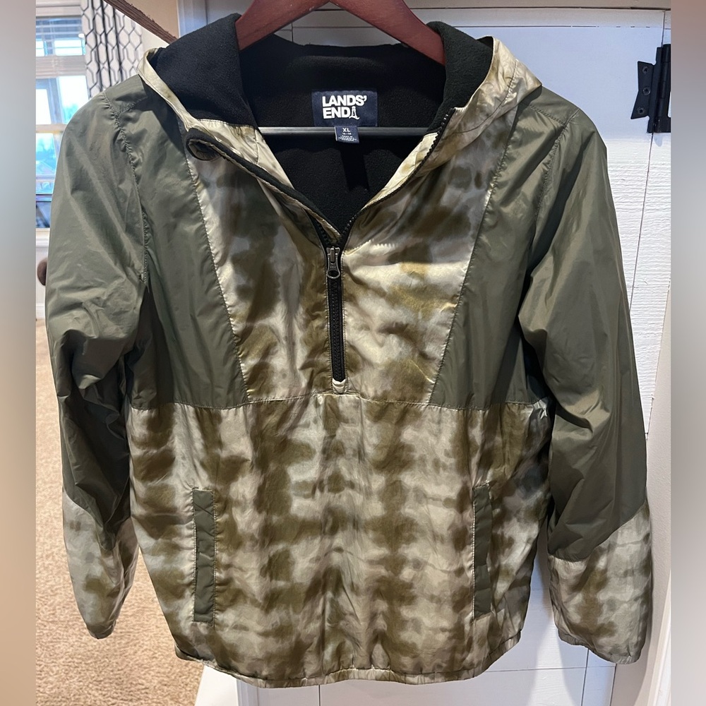 Lands' End Boys Camo Raincoat Windbreaker quarter zip Green size XL. 1628